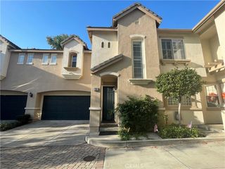 219 Seacountry Lane, Rancho Santa Margarita, CA 92688
