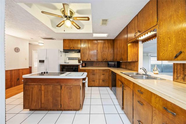 7518 Magnolia Street, Houston, TX 77023