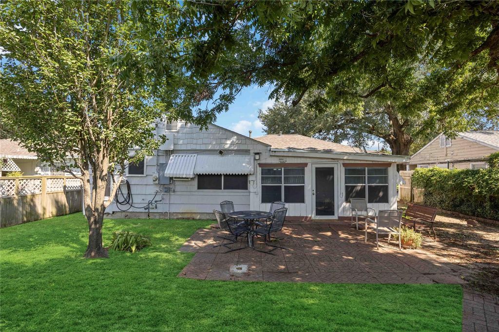 7518 Magnolia Street, Houston, TX 77023