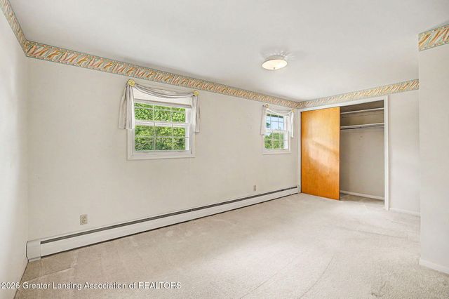 5812 Peachtree Drive, Grand Ledge, MI 48837