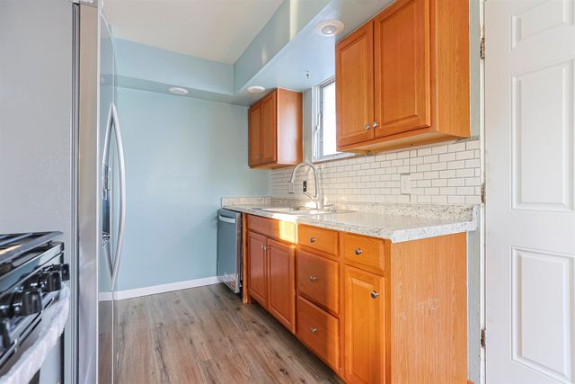 1228 Ironwood Drive, South Bend, IN 46617