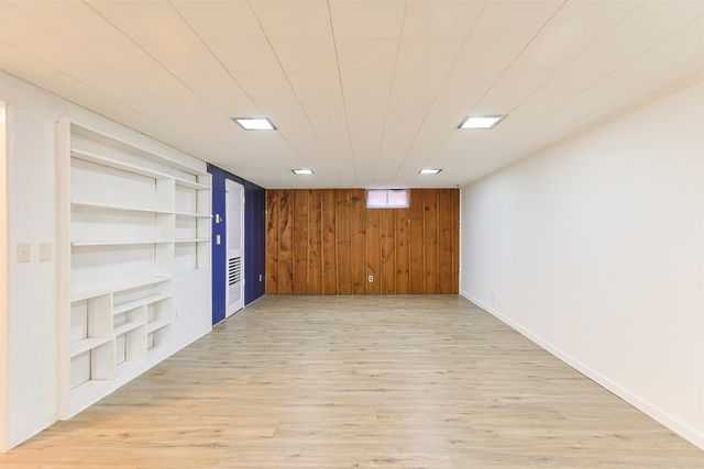 1228 Ironwood Drive, South Bend, IN 46617