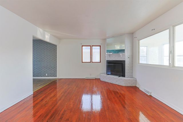 1228 Ironwood Drive, South Bend, IN 46617