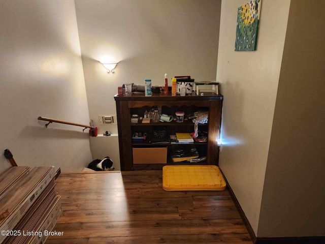 2381 Knob Creek Rd, Shepherdsville, KY 40165