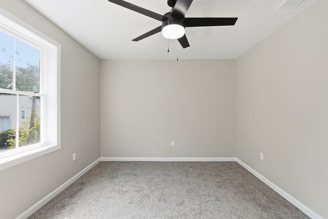 71 Pine St B, Warren, MA 01083