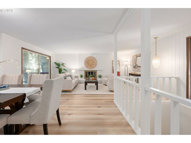 765 SPRAGUE St, Eugene, OR 97405