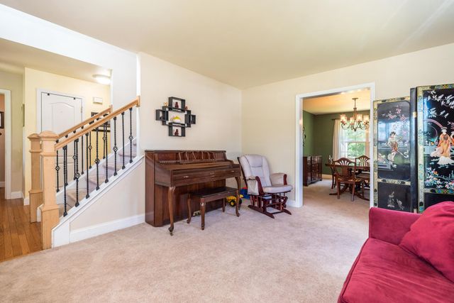 650 OAK PARK RD, Hatfield, PA 19440
