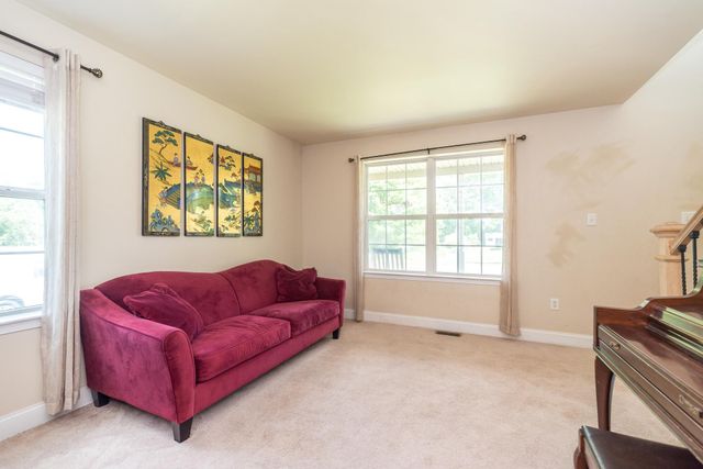 650 OAK PARK RD, Hatfield, PA 19440