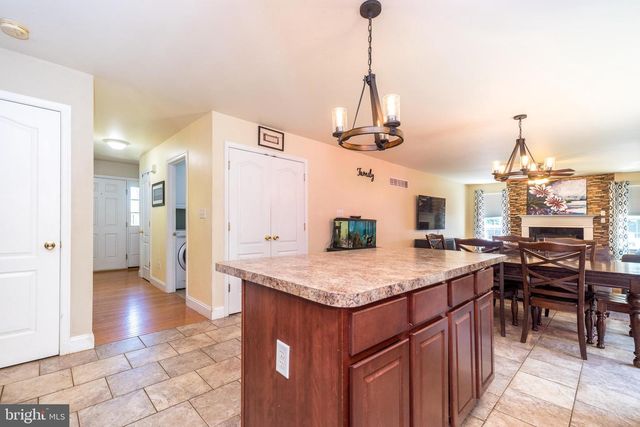 650 OAK PARK RD, Hatfield, PA 19440