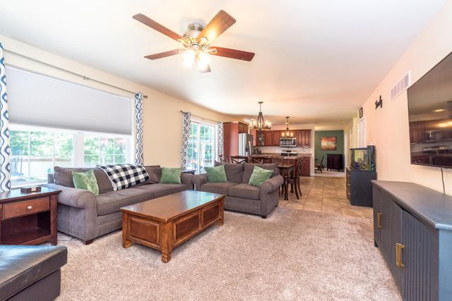 650 OAK PARK RD, Hatfield, PA 19440