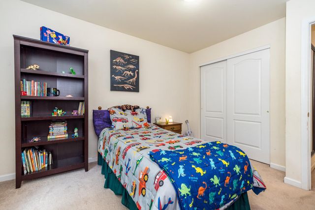 650 OAK PARK RD, Hatfield, PA 19440