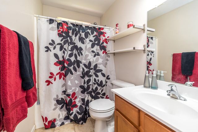 650 OAK PARK RD, Hatfield, PA 19440