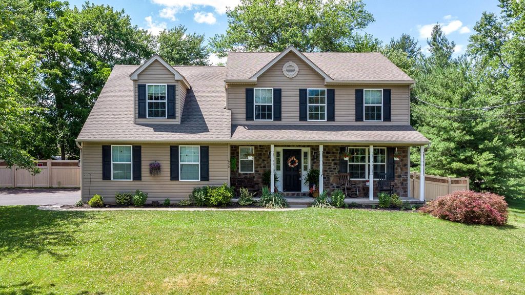 650 OAK PARK RD, Hatfield, PA 19440