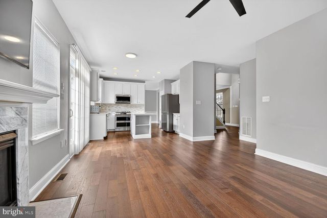 19234 GOLDEN MEADOW DR, Germantown, MD 20876