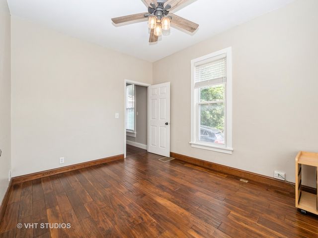 402 N Main Street, Algonquin, IL 60102