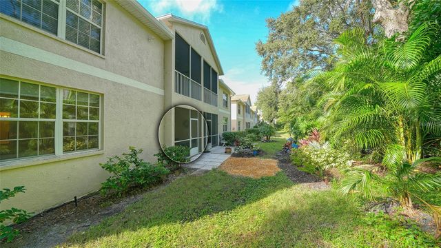8375 GLENROSE WAY 211, Sarasota, FL 34238