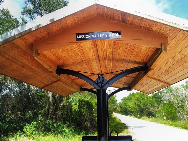 8375 GLENROSE WAY 211, Sarasota, FL 34238