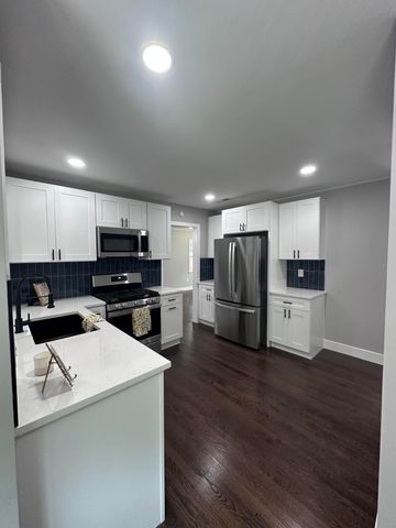 661 Wantoot Boulevard, Charleston, SC 29407
