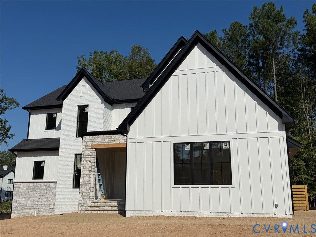 17319 Jojo Ln, Midlothian, VA 23120