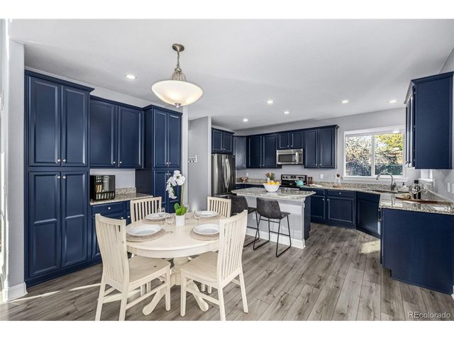 800 S Geneva St, Aurora, CO 80247