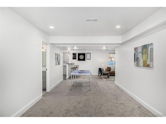 800 S Geneva St, Aurora, CO 80247