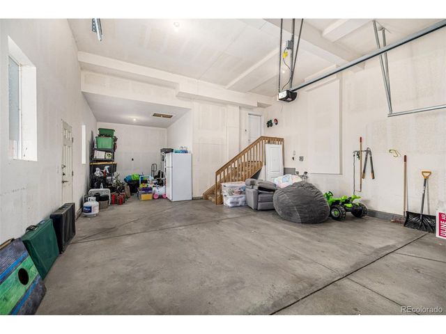 800 S Geneva St, Aurora, CO 80247