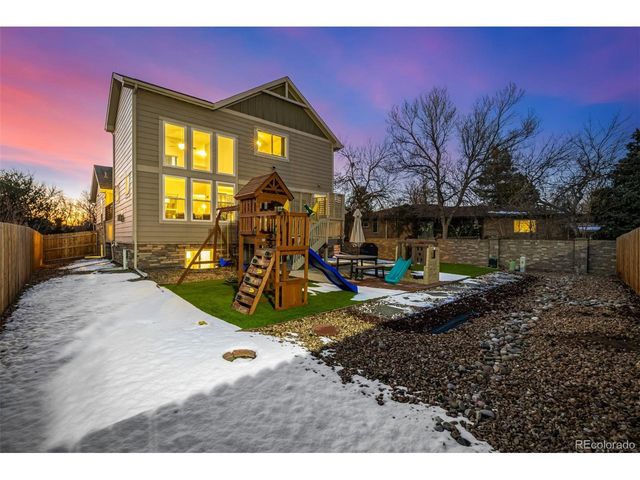 800 S Geneva St, Aurora, CO 80247