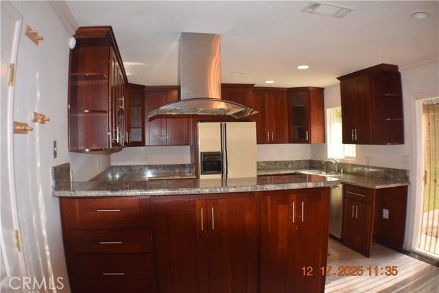 431 La Terraza, South Pasadena, CA 91030