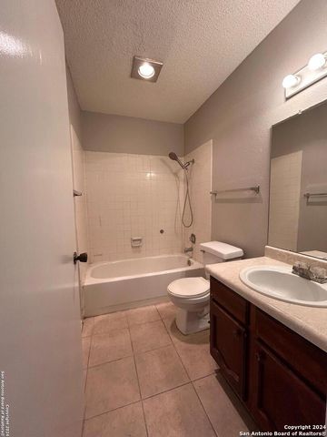 4948 CHAMPLAIN, San Antonio, TX 78217