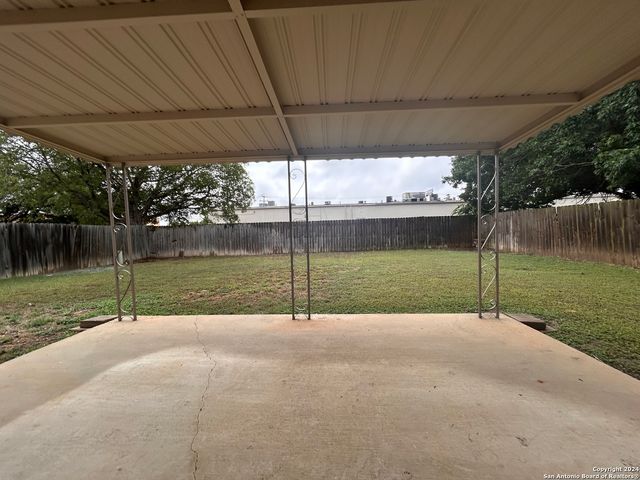 4948 CHAMPLAIN, San Antonio, TX 78217