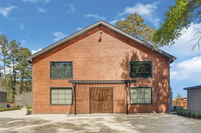 8514 Standard Road, Magnolia, TX 77354