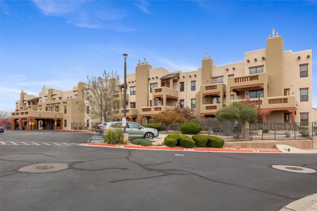 1405 Vegas Verdes 118, Santa Fe, NM 87507