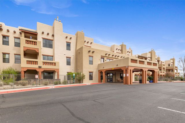 1405 Vegas Verdes 118, Santa Fe, NM 87507