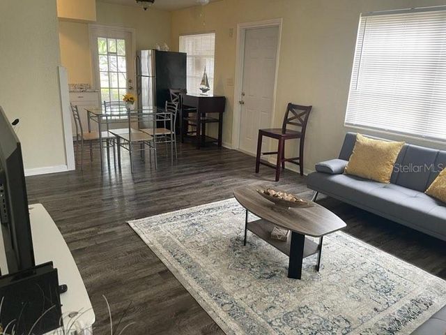 25 6TH AVENUE SE, Largo, FL 33771