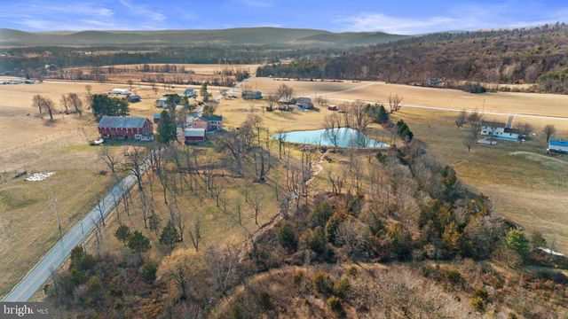 545 HILLTOWN RD, Gettysburg, PA 17325