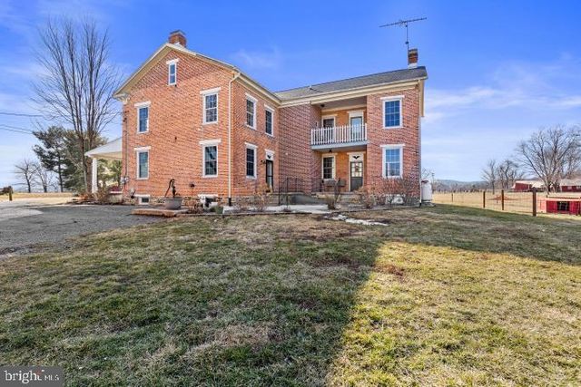 545 HILLTOWN RD, Gettysburg, PA 17325