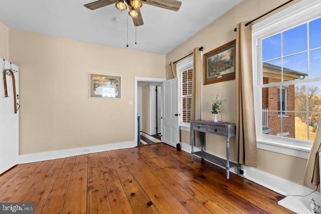 545 HILLTOWN RD, Gettysburg, PA 17325