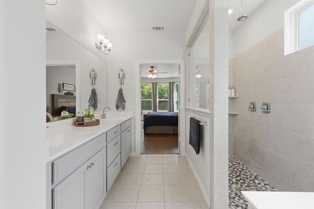 4337 Heavenly Woods Drive, Spring, TX 77386
