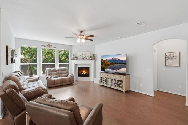 4337 Heavenly Woods Drive, Spring, TX 77386