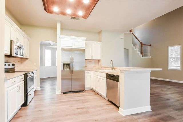 1055 GOLF POINT LOOP, Apopka, FL 32712