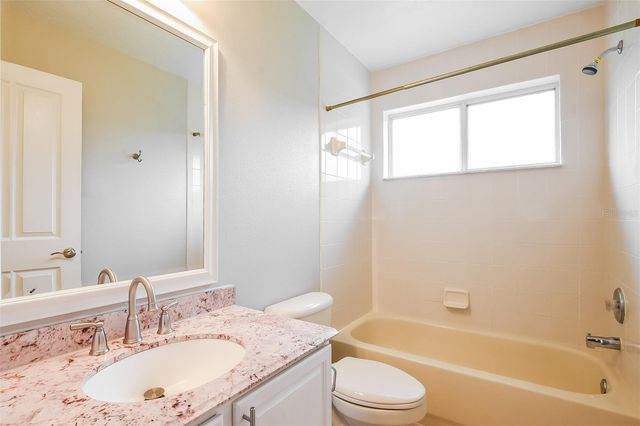 1055 GOLF POINT LOOP, Apopka, FL 32712
