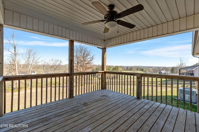 5603 Nine Mile Rd, Maryville, TN 37801