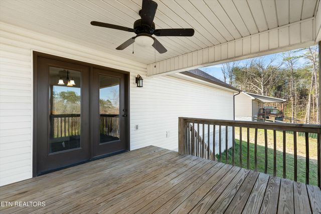 5603 Nine Mile Rd, Maryville, TN 37801