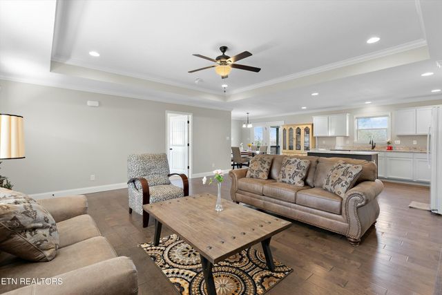 5603 Nine Mile Rd, Maryville, TN 37801