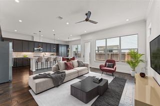 8814 Hollywood Garden Lane, Houston, TX 77080