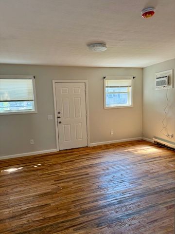 139 Bradford Street A, Bristol, RI 02809