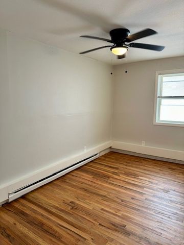 139 Bradford Street A, Bristol, RI 02809