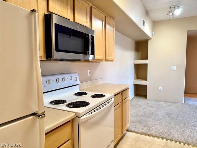 2615 West Gary Avenue 2028, Las Vegas, NV 89123