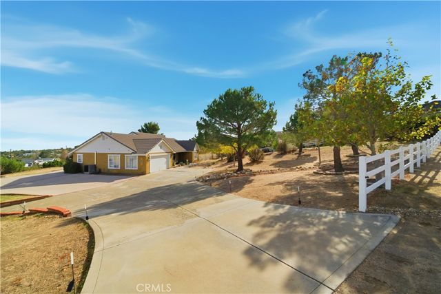 9385 Pinon Hills, Pinon Hills, CA 92372