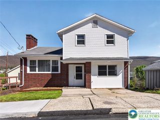 2 East Center Street, Nesquehoning Boro, PA 18240